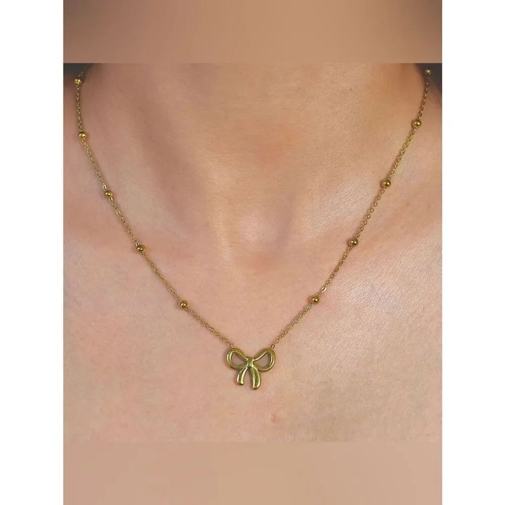 Gold Bow Pendant Necklace #2466